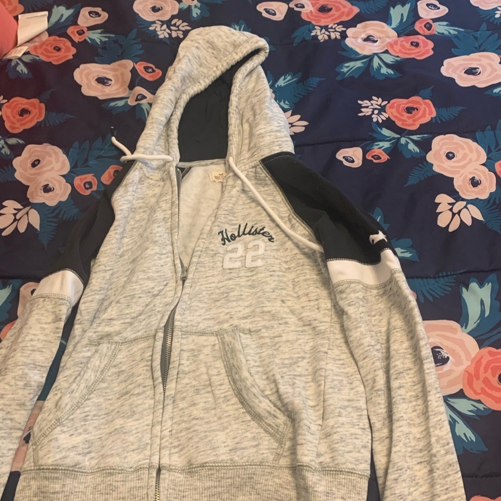 Hollister set sold together